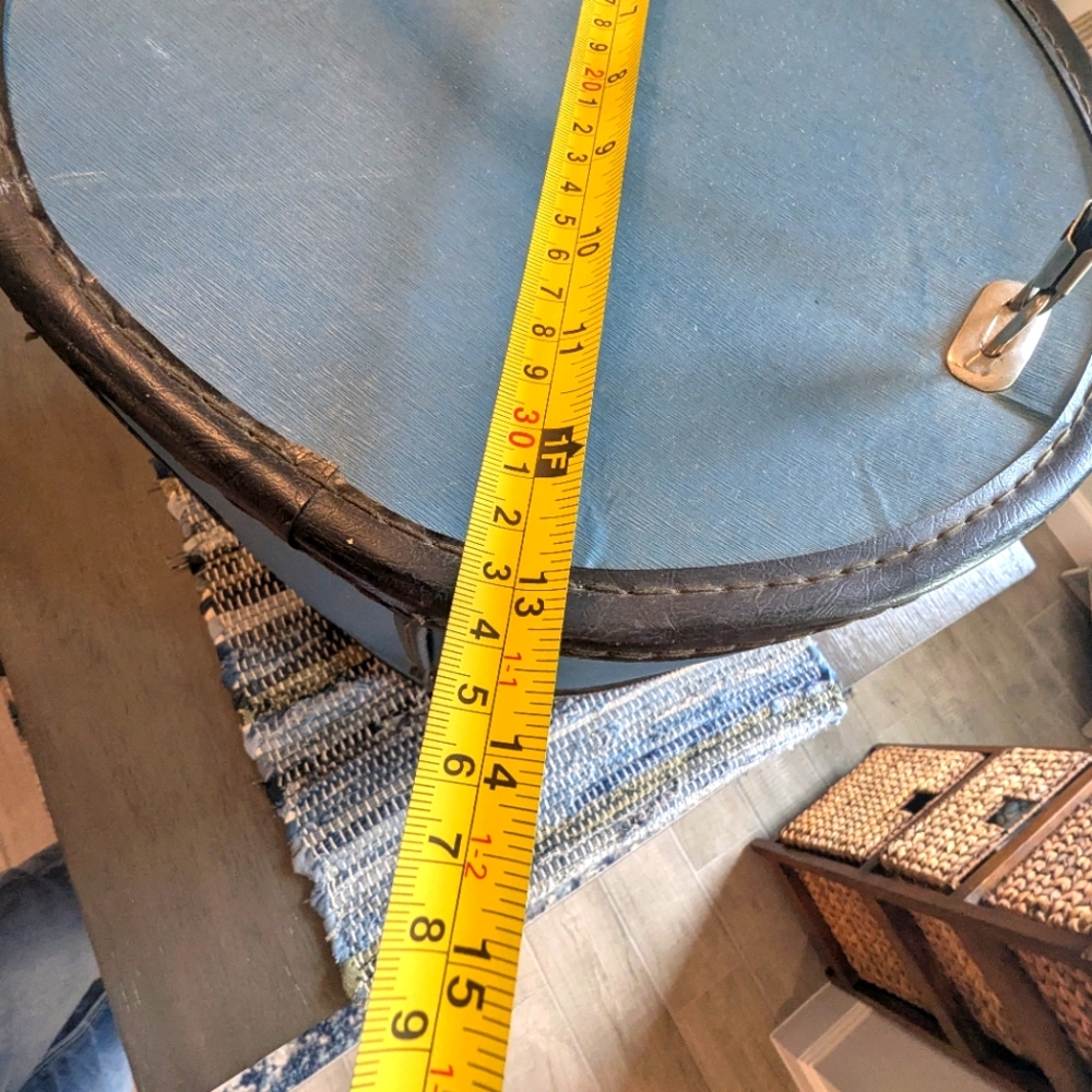 1960's Bagmaster Blue Hat Box wth divider, Working Zipper, Made in Miami Fl, USA - Picture 6 of 10